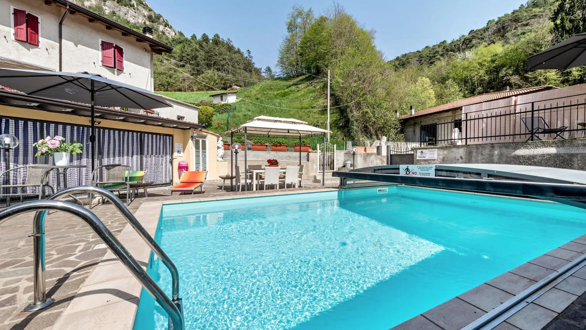 Residence Tatiana B2 Tremosine 0*,